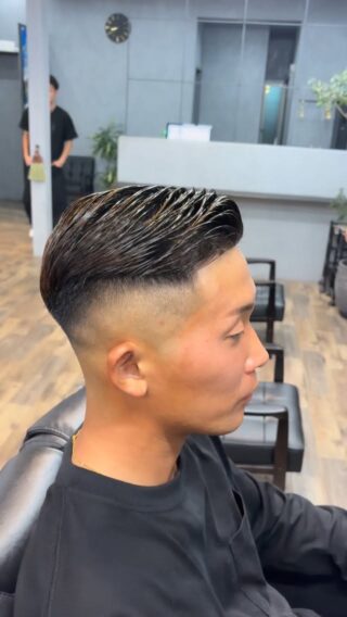 #福山スキンフェード#広島グルメ#スキンフェード#フェードカット#フェード#フェードスタイル#福山メッシュ#メンズカット#メンズショート#メンズベリーショート#メンズヘア#メンズスタイル#メンズパーマ#サーフカール#極道パーマ#ラルフカール#スペインカール#ツイスパ#ツイストスパイラルパーマ#ツイストパーマ#スパイラルパーマ#波巻きパーマ#福山ホワイトメッシュ#ホワイトメッシュ#メッシュ#barber#fadecut