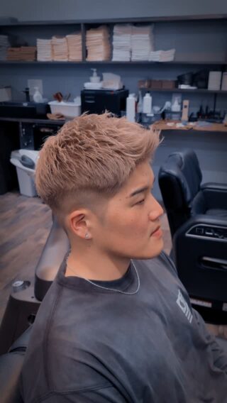 ミルクティーベージュ