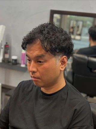 こんちゃ！生方ですっ！
お盆前猛暑の毎日で沢山のお客様がスッキリ切りにご来店頂いてます！
⁡
安定にパーマも人気です🌀僕も久しぶりに先日パーマしました(^^)
気分上げて過ごしていきましょ〜！🤟💞

Superb - スパーブ
広島県福山市御幸町森脇443-11
084-999-0538

#福山理容室 #広島理容室 #福山理容院 #理容師求人福山 #福山理容師求人